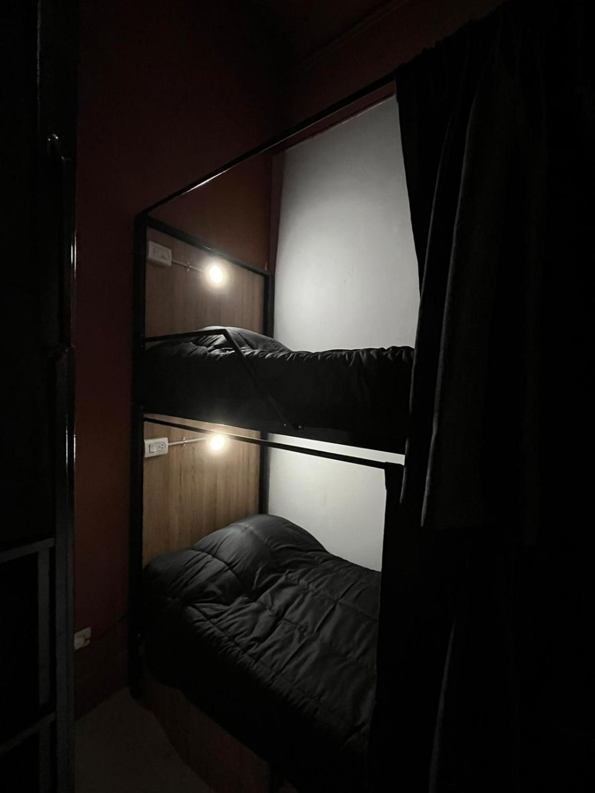 Hostel Dale Мендоса Екстериор снимка